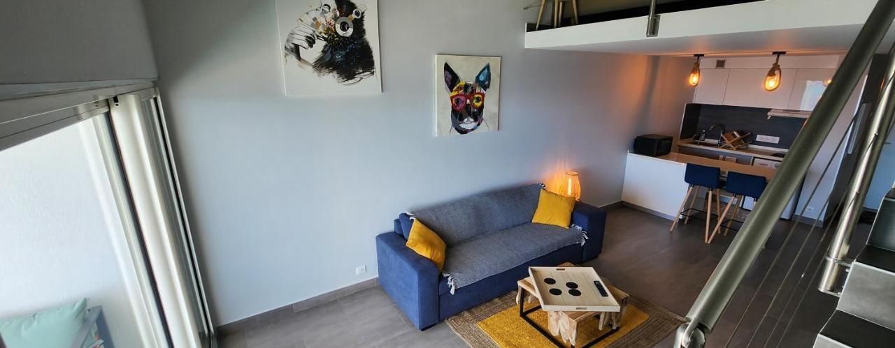 Beau Duplex Vue Mer Avec Piscine Et Acces Plage マリゴ エクステリア 写真